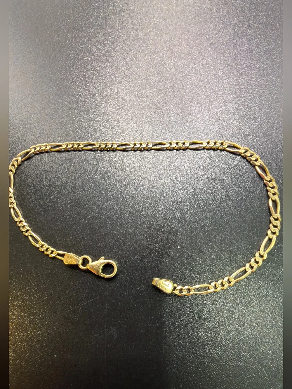 14k ITALIAN GOLD FIGARO CHAIN LINK BRACELET 7”  Dainty Minimalist Classic Chic